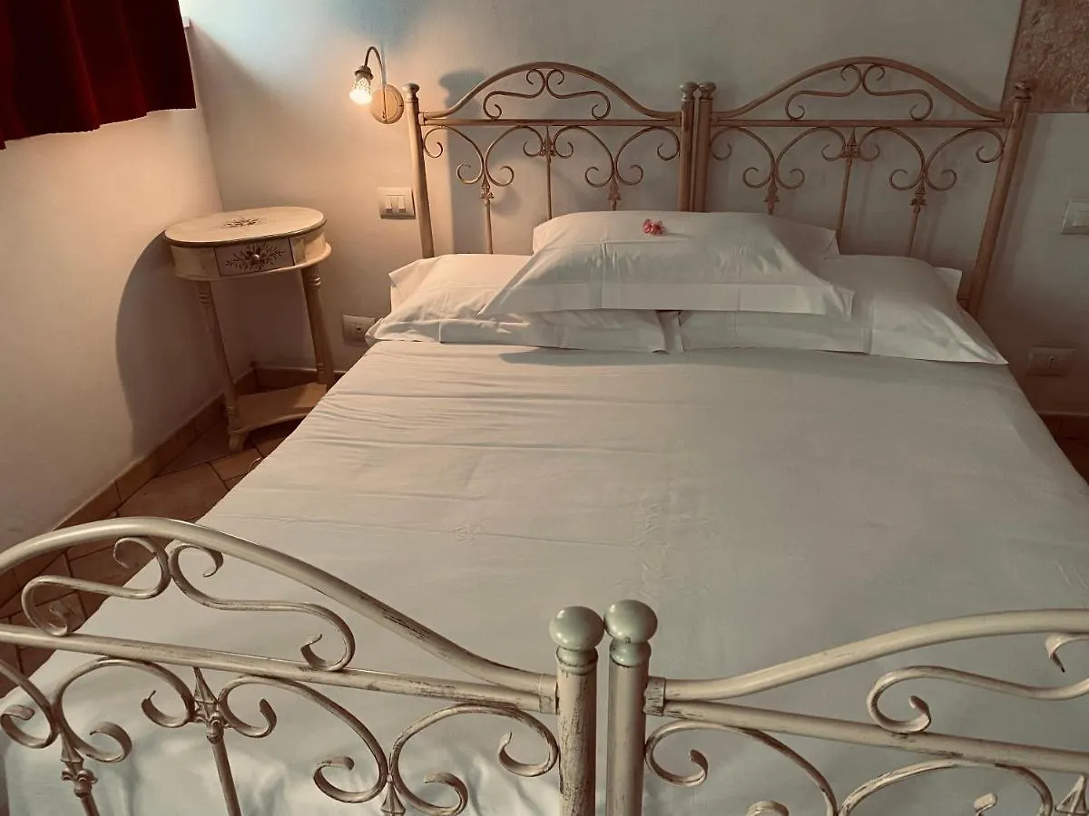 Mastro Vanni - Urban Masseria Raguse 0*,