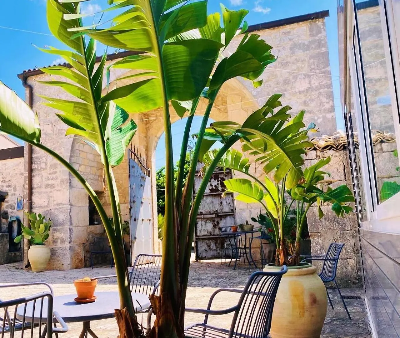 Mastro Vanni - Urban Masseria Ragusa Landhaus